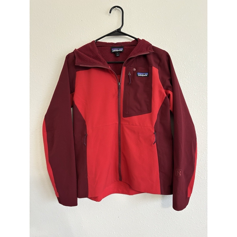 Patagonia Women's R1 CrossStrata Hoody Red Small